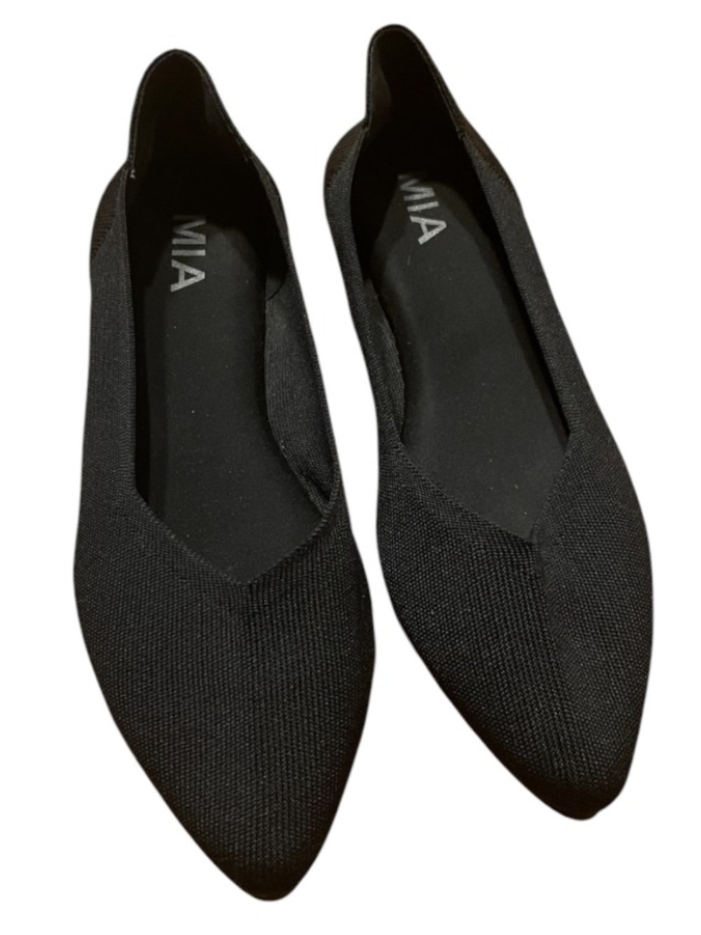 MIA Black Pointed Toe Flat Shoe Size 8